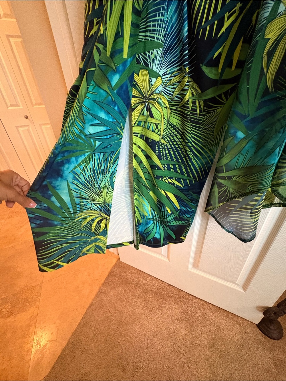 VENUS Green Tropical-Print Maxi Wrap Dress - Picture 7 of 10